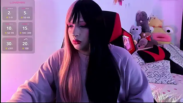  Skie  online show from 02/07/25, 08:33