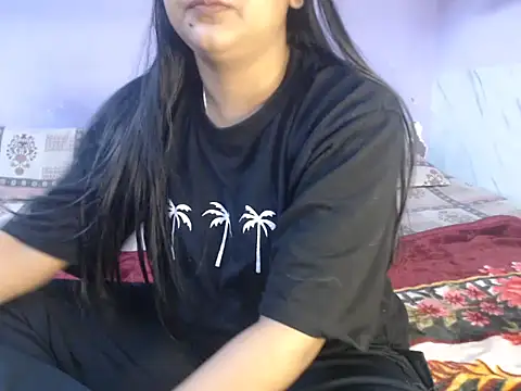 Snapshot of Freya_nia chatting on 12/10/24, 08:51 Freya nia online show from 12/10/24, 08:51