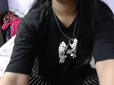 Snapshot of Freya_nia chatting on 09/18/25, 08:05 Freya nia online show from 09/18/25, 08:05