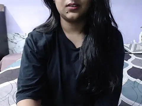 Snapshot of Freya_nia chatting on 09/24/25, 02:53 Freya nia online show from 09/24/25, 02:53