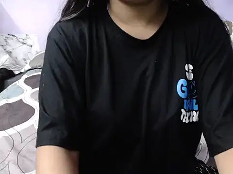 Snapshot of Freya_nia chatting on 09/28/25, 10:20 Freya nia online show from 09/28/25, 10:20