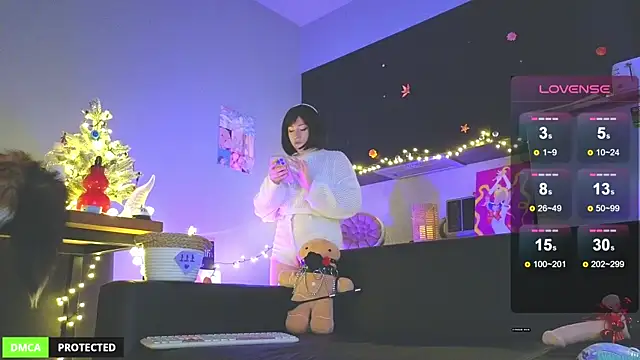 Snapshot of princess_sofiee chatting on 12/22/25, 04:37 princess sofiee online show from 12/22/25, 04:37