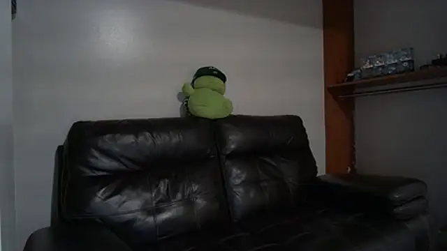 Zander823 online show from 03/10/26, 02:16