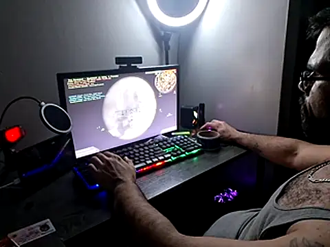 Zander823 online show from 03/23/26, 01:42