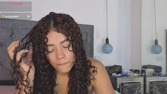 Meghan taylor   online show from 10/25/25, 08:03