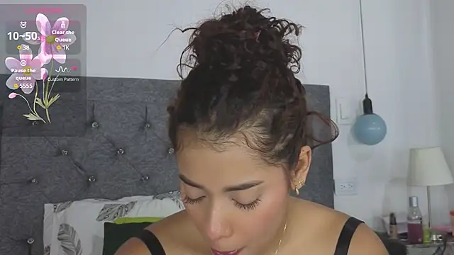 Meghan taylor   online show from 02/14/26, 10:17