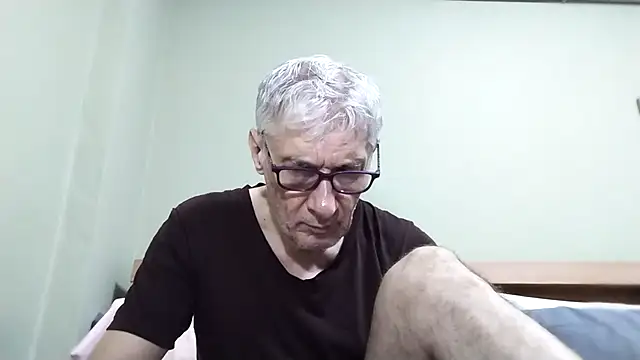 BIGUNCUTHARDCOCK online show from 11/02/25, 01:41