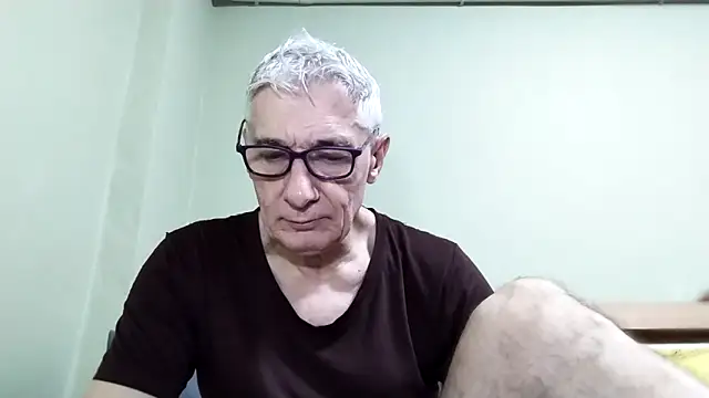 BIGUNCUTHARDCOCK online show from 12/04/25, 12:42