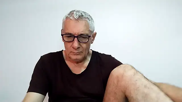 BIGUNCUTHARDCOCK online show from 04/10/26, 01:22