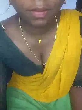 Snapshot of tamilachi4u chatting on 12/06/24, 04:17 tamilachi4u online show from 12/06/24, 04:17