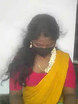 Snapshot of tamilachi4u chatting on 12/07/24, 05:20 tamilachi4u online show from 12/07/24, 05:20