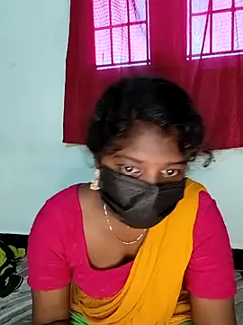 Snapshot of tamilachi4u chatting on 12/25/24, 11:11 tamilachi4u online show from 12/25/24, 11:11