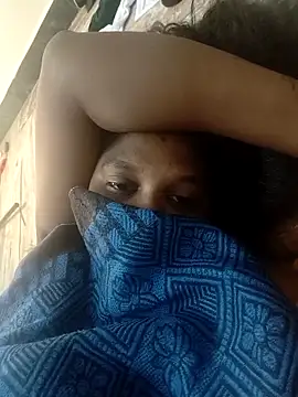 Snapshot of tamilachi4u chatting on 03/09/25, 07:34 tamilachi4u online show from 03/09/25, 07:34