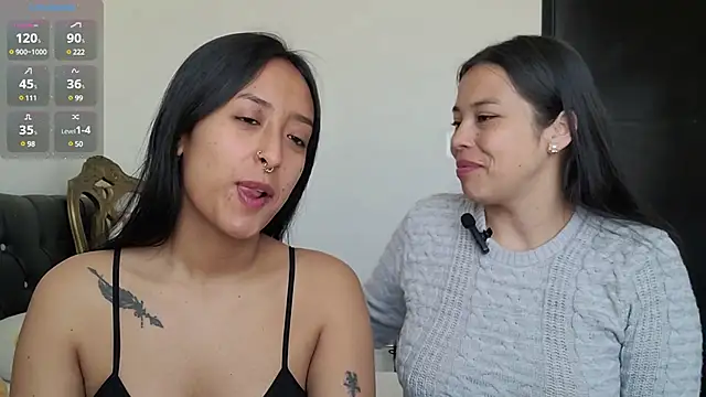 Snapshot of 2SummerLove1 chatting on 12/10/24, 11:54 2SummerLove1 online show from 12/10/24, 11:54