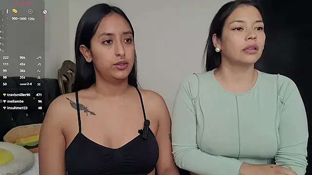 Snapshot of 2SummerLove1 chatting on 01/06/25, 09:54 2SummerLove1 online show from 01/06/25, 09:54