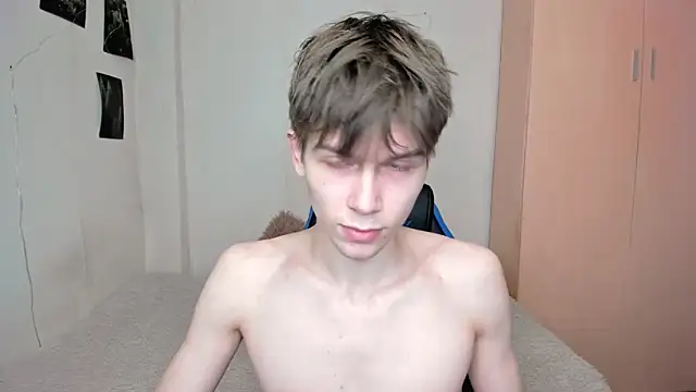 Snapshot of Makentoshi_ chatting on 03/22/25, 10:28 Makentoshi online show from 03/22/25, 10:28