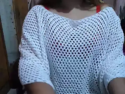 Snapshot of SohanaSabaSexy chatting on 12/17/24, 03:06 SohanaSabaSexy online show from 12/17/24, 03:06