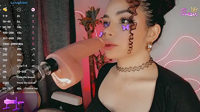 Queen Deepthroat online show from 02/24/26, 11:03