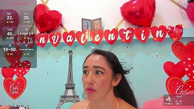 Snapshot of charlotte-11 chatting on 02/13/25, 03:56 charlotte-11 online show from 02/13/25, 03:56