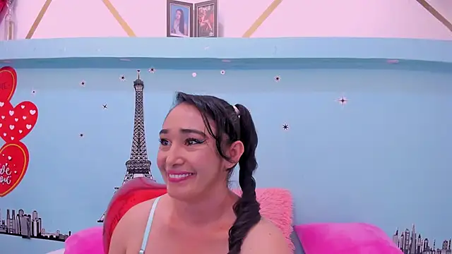 Snapshot of charlotte-11 chatting on 02/19/25, 03:27 charlotte-11 online show from 02/19/25, 03:27