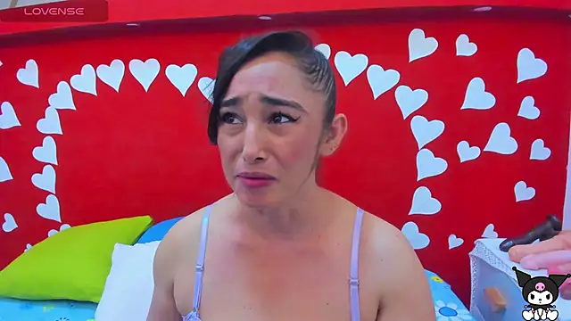 Snapshot of charlotte-11 chatting on 03/19/25, 03:51 charlotte-11 online show from 03/19/25, 03:51