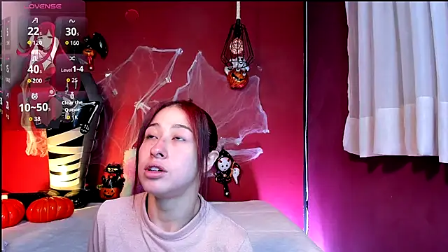  Tattoo Couple online show from 10/18/25, 01:56