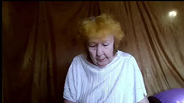 Snapshot of _Estelitta_5 chatting on 08/04/26, 03:53 Estelitta 5 online show from 08/04/26, 03:53