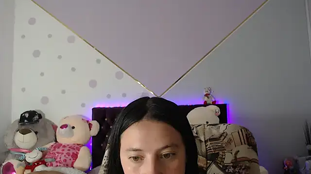 Lorenahot 06 online show from 09/10/25, 05:57