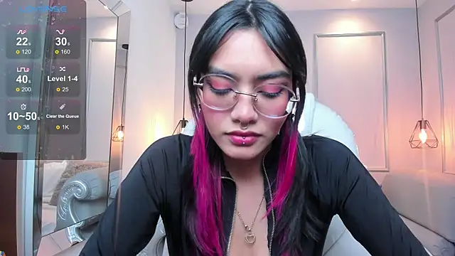 Snapshot of AzuraKindong chatting on 01/16/25, 07:20 AzuraKindong online show from 01/16/25, 07:20