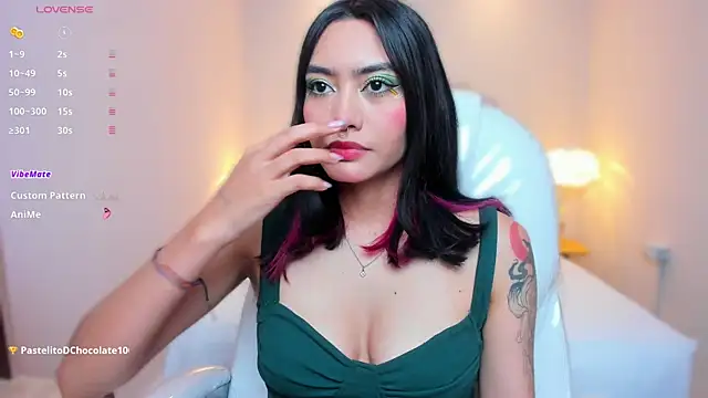 AzuraKindong online show from 03/17/26, 07:17