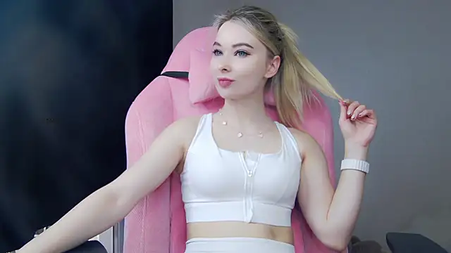 Snapshot of Haters__ chatting on 11/21/25, 05:17 Haters online show from 11/21/25, 05:17