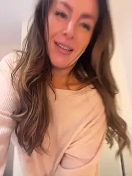 ChristyAdair online show from 11/10/25, 05:23