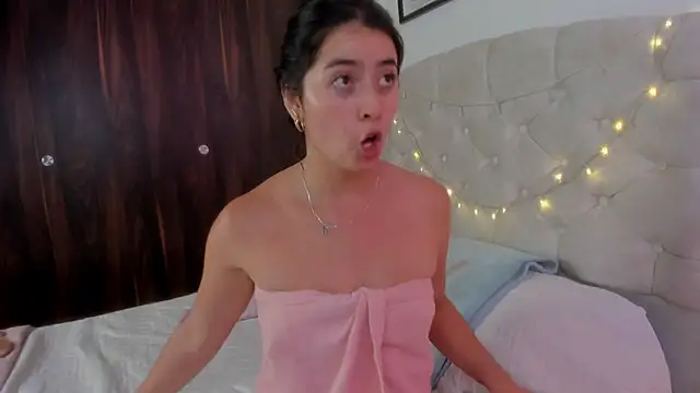 ChanellGV online show from 02/06/25, 05:51