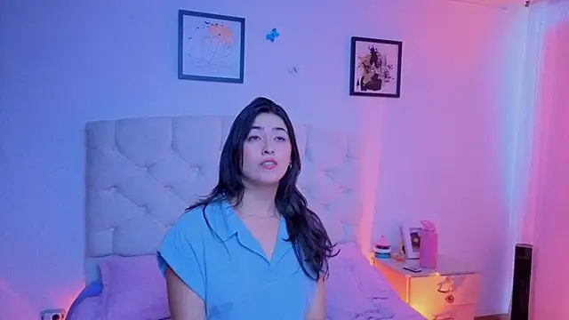 ChanellGV online show from 10/17/25, 10:12