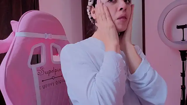 ChanellGV online show from 02/15/26, 07:54