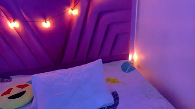 cattaleeyaa online show from 01/11/26, 01:16