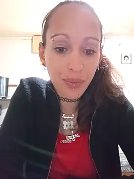 Zorrita Fox online show from 10/31/25, 05:14