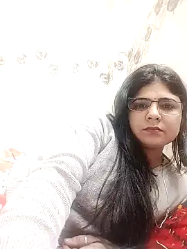 Snapshot of Husnpari20 chatting on 12/27/24, 11:39 Husnpari20 online show from 12/27/24, 11:39