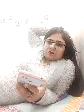 Snapshot of Husnpari20 chatting on 12/30/24, 10:10 Husnpari20 online show from 12/30/24, 10:10