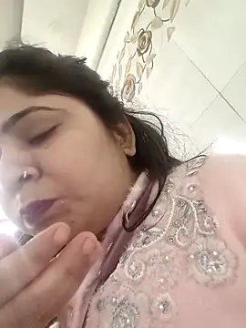 Husnpari20 online show from 02/04/26, 03:56