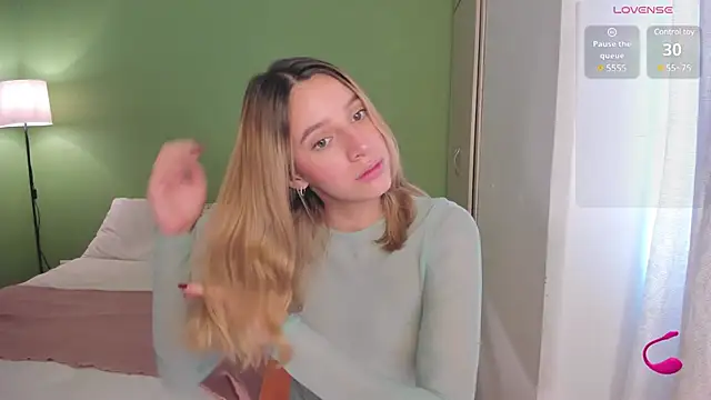 Snapshot of ameliegraham chatting on 01/26/25, 02:08 ameliegraham online show from 01/26/25, 02:08