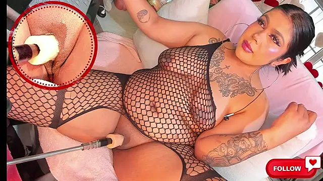 shayna manson  online show from 02/07/25, 04:59