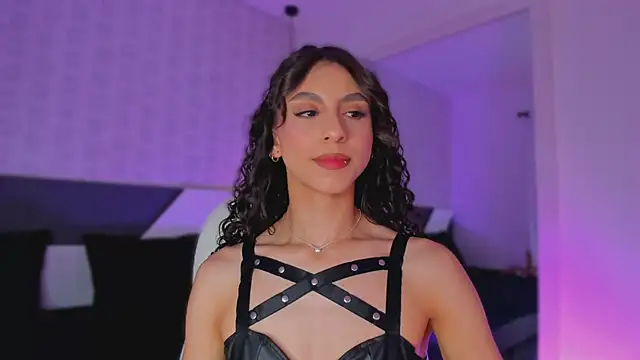 Snapshot of MiissCharlotte chatting on 02/28/25, 04:43 MiissCharlotte online show from 02/28/25, 04:43