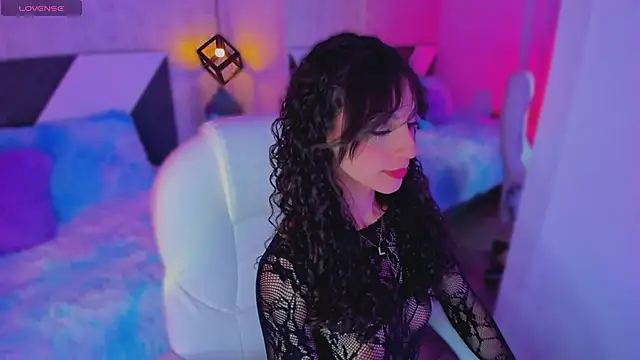 Snapshot of MiissCharlotte chatting on 03/12/25, 04:41 MiissCharlotte online show from 03/12/25, 04:41