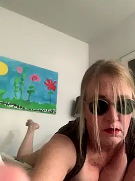 Snapshot of Jennifera123 chatting on 01/05/26, 09:40 Jennifera123 online show from 01/05/26, 09:40