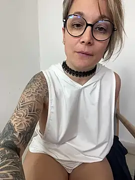 marinella07 online show from 03/20/25, 12:11