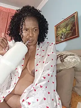 TALLNSEXY48 online show from 05/26/26, 04:08
