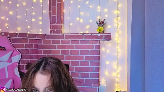 Juanelopez1 online show from 01/17/26, 02:05