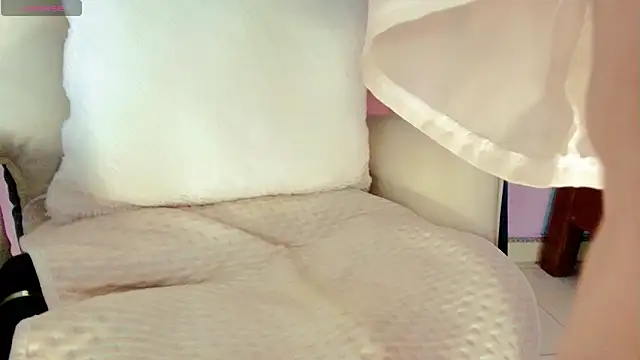   18Angel   online show from 03/11/26, 06:47