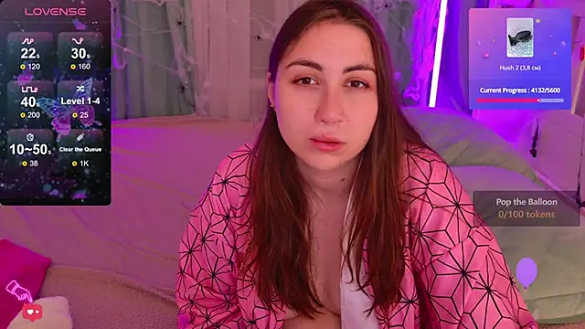 Snapshot of WinryRoss chatting on 10/26/25, 06:19 WinryRoss online show from 10/26/25, 06:19